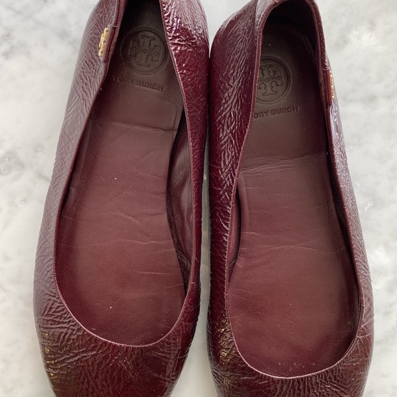 TORY BURCH Travel “T” Crinkle Ballet shoe #31158203 in Oxblood color Size 8.5 M - Picture 10 of 11